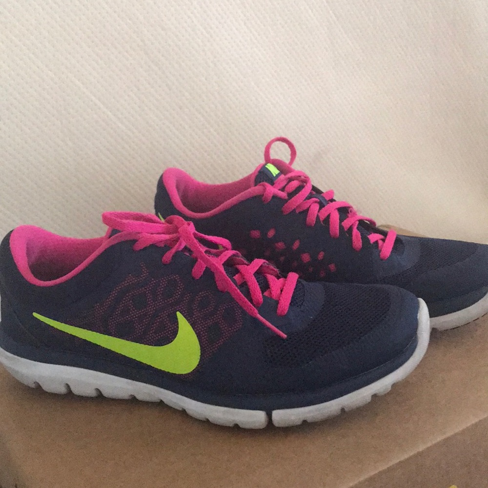 Sales only for today 🛑 Nike running shoes 👟